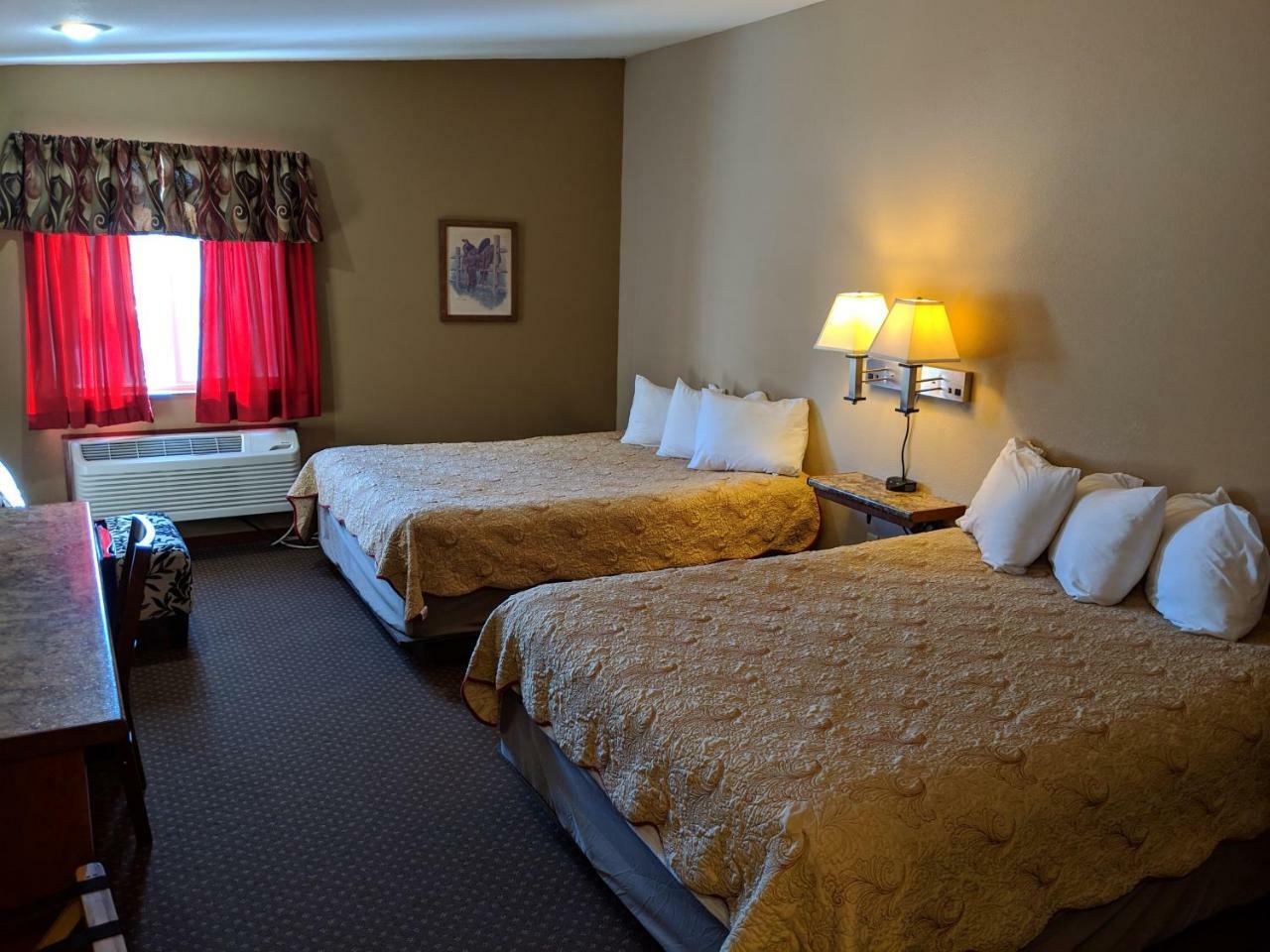 Sagebrush Inn & Suites Broadus Buitenkant foto
