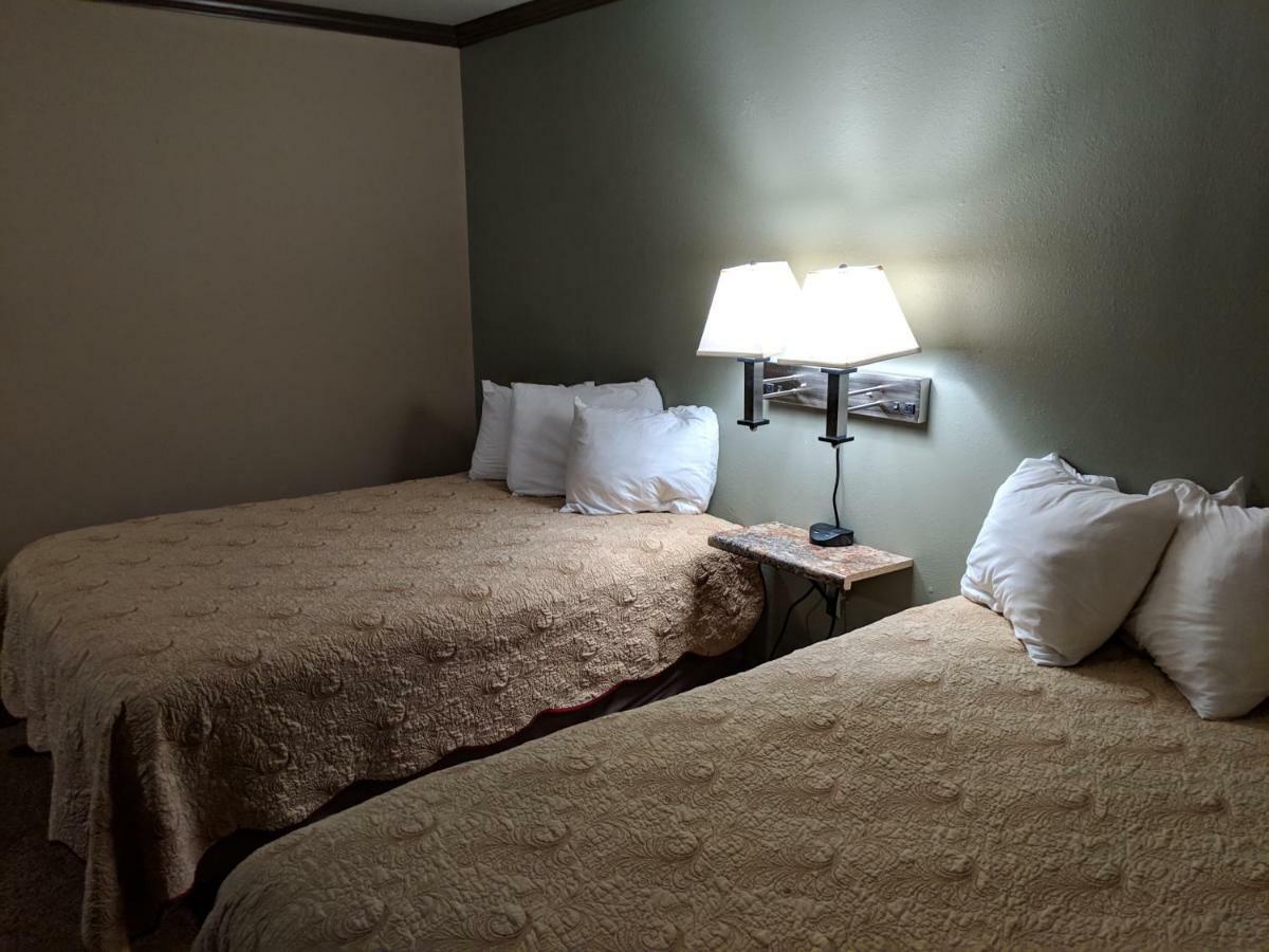 Sagebrush Inn & Suites Broadus Buitenkant foto
