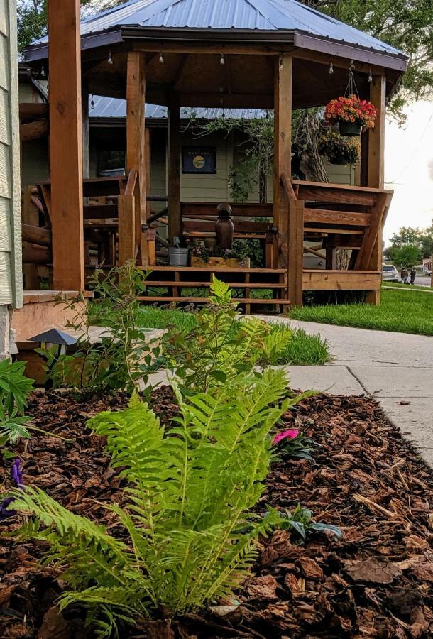 Sagebrush Inn & Suites Broadus Buitenkant foto